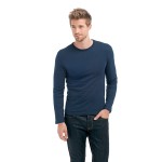 The perfect fit that makes the body talk. 
En figursydd t-shirt i Hanes underbara kvalitét, som håller formen tvätt efter tvätt. Perfekt till s...